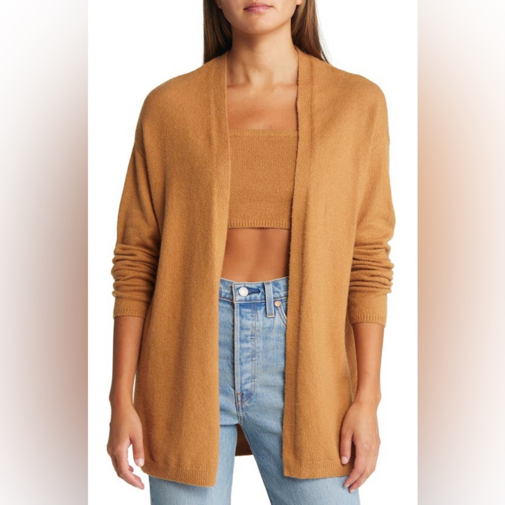 Open Edit  2-in-1-set Wool BANDEAU TOP & CARDIGAN SET IN TAN DALE - Picture 14 of 14